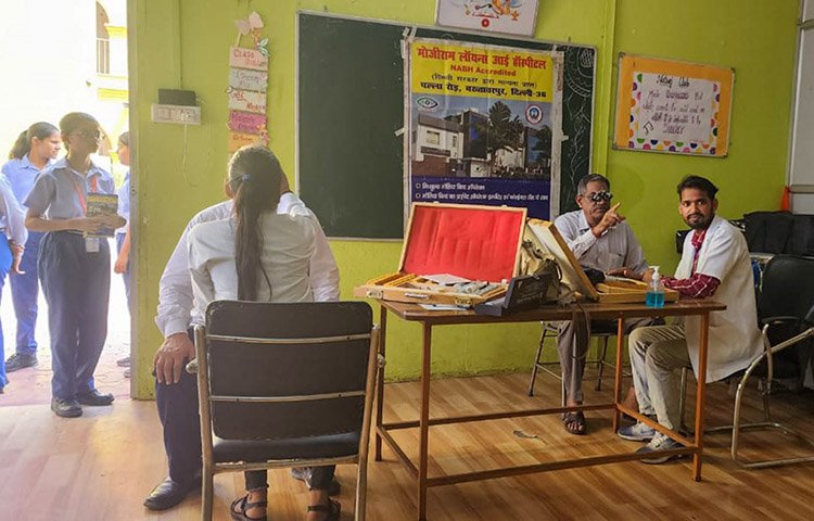 Eye Screening at Chotu Ram Public School by Lions Club Kohinoor